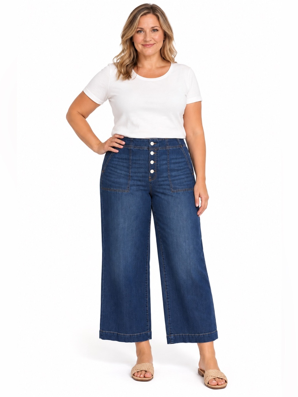 Chicos wide leg jeans pull on crop size 14 Chicos 2.5